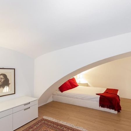 Charming Studio Near Piazza Castello By Wonderful Italy Турин Экстерьер фото