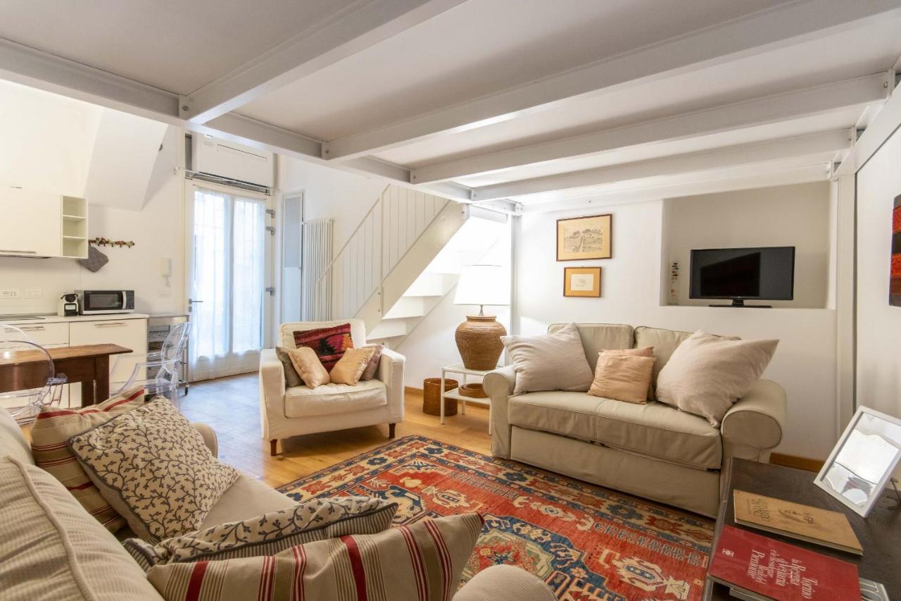 Charming Studio Near Piazza Castello By Wonderful Italy Турин Экстерьер фото