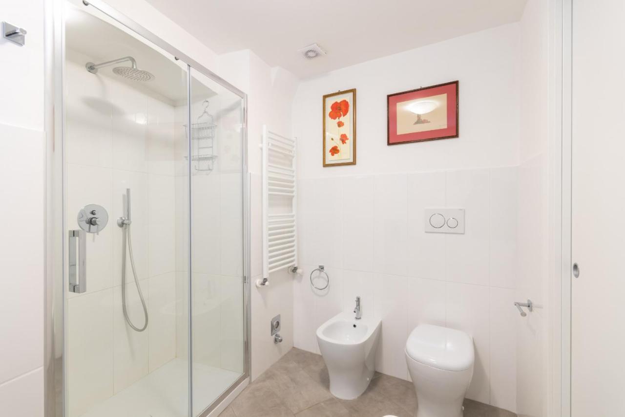 Charming Studio Near Piazza Castello By Wonderful Italy Турин Экстерьер фото