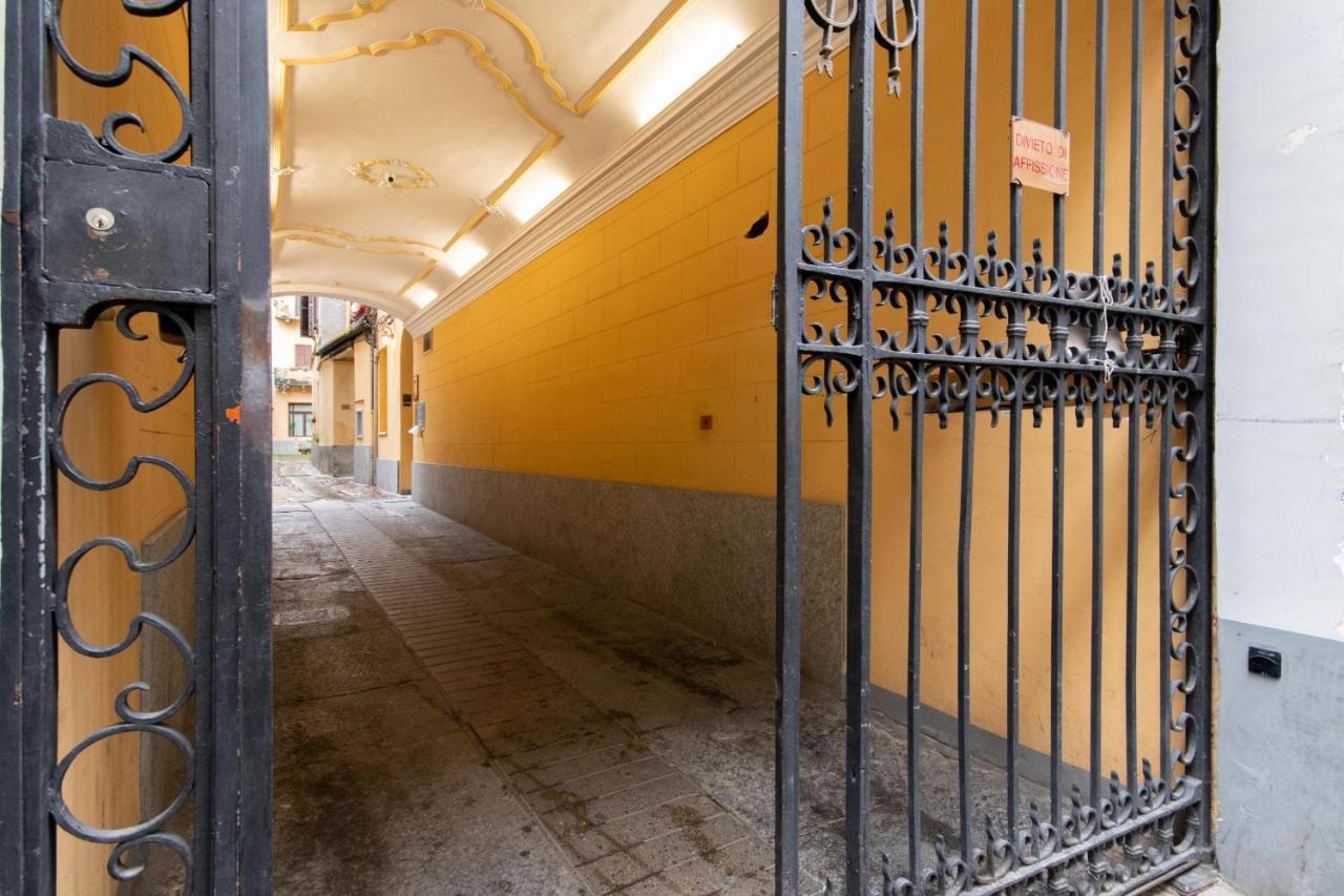 Charming Studio Near Piazza Castello By Wonderful Italy Турин Экстерьер фото
